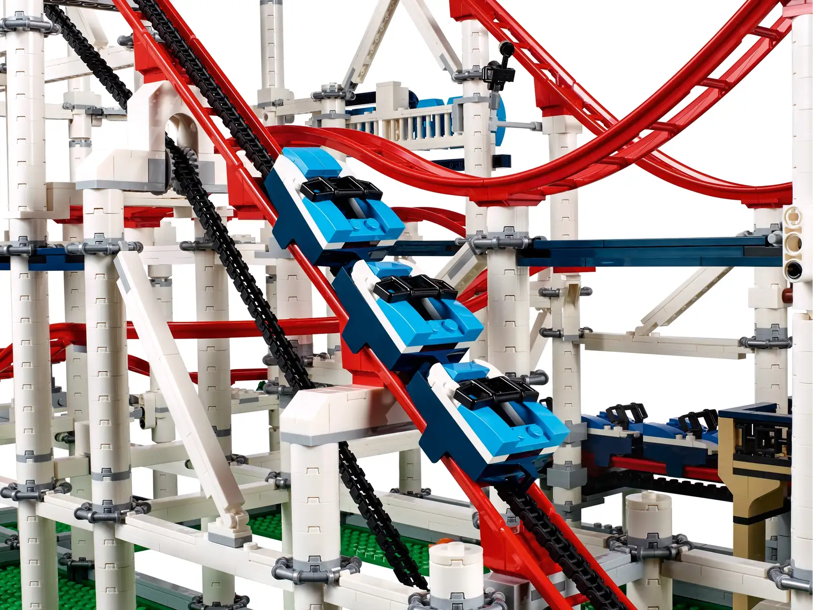 LEGO Creator Expert Roller Coaster thumbnail